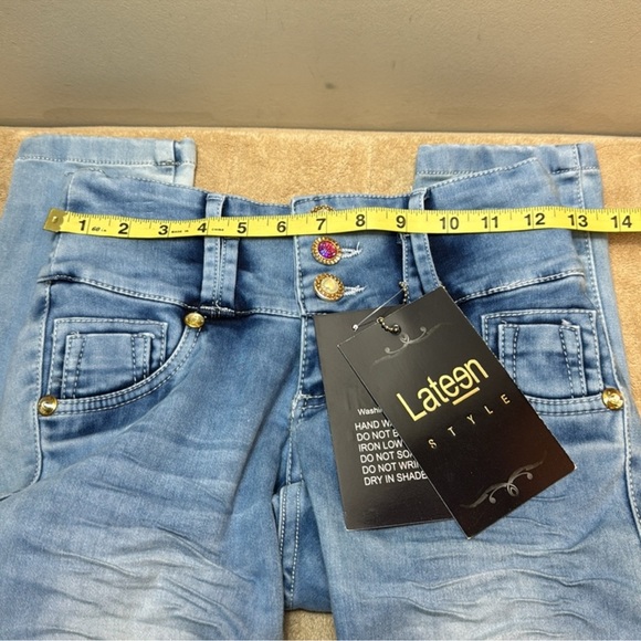 ALONSO PALACIO butt lifting Lateen jeans - Picture 12 of 14